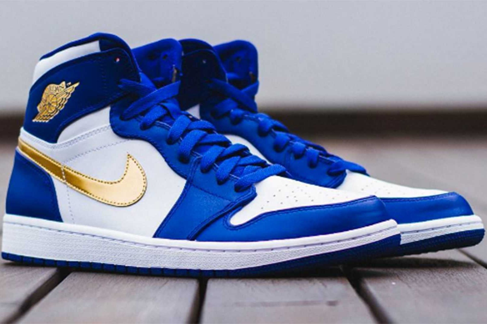 Air Jordan 1 Signature